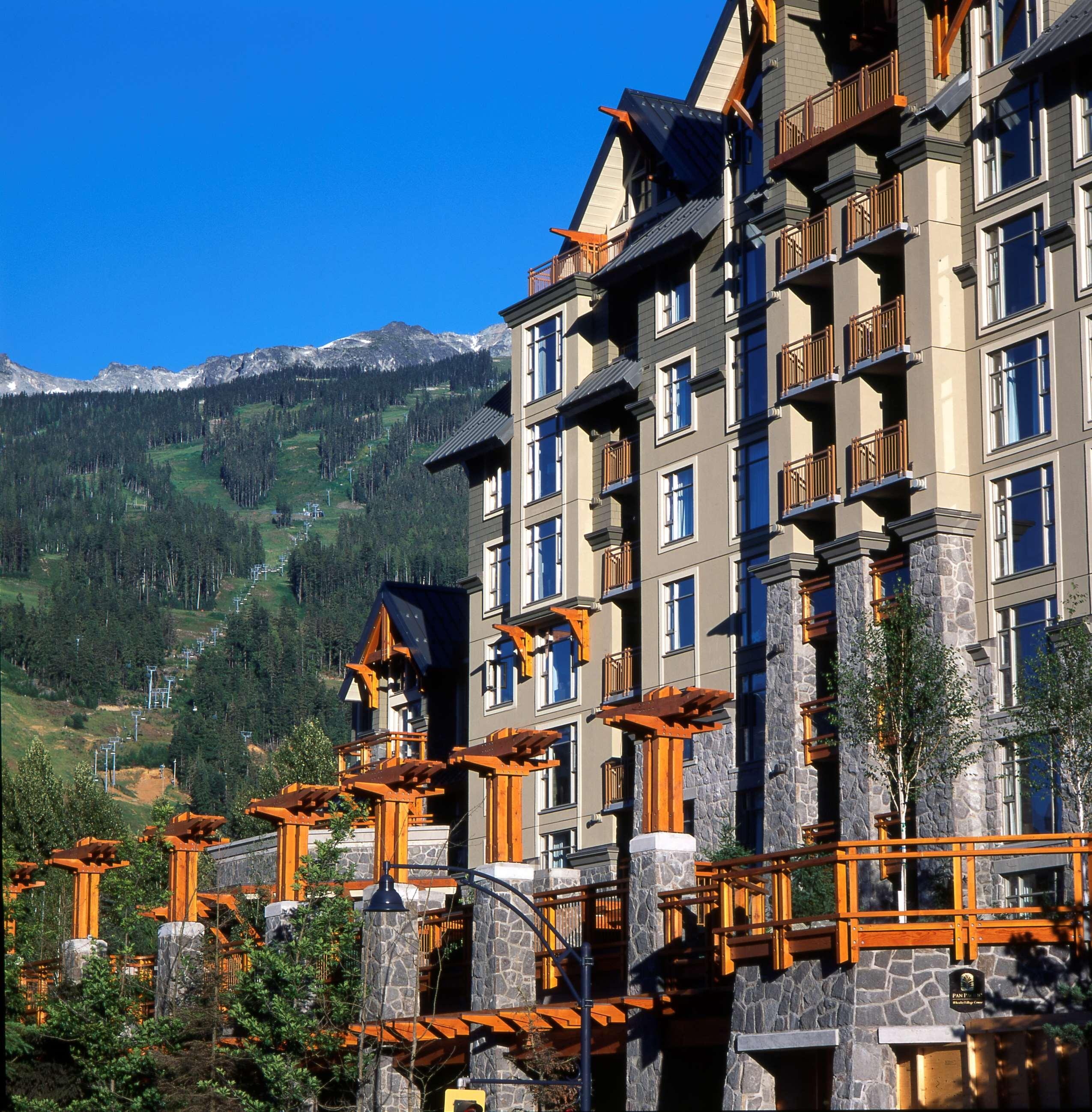Pan Pacific Whistler Village Centre Экстерьер фото